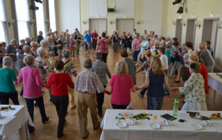 Tanz im Stadtklubhaus am Seniorentag in Hennigsdorf